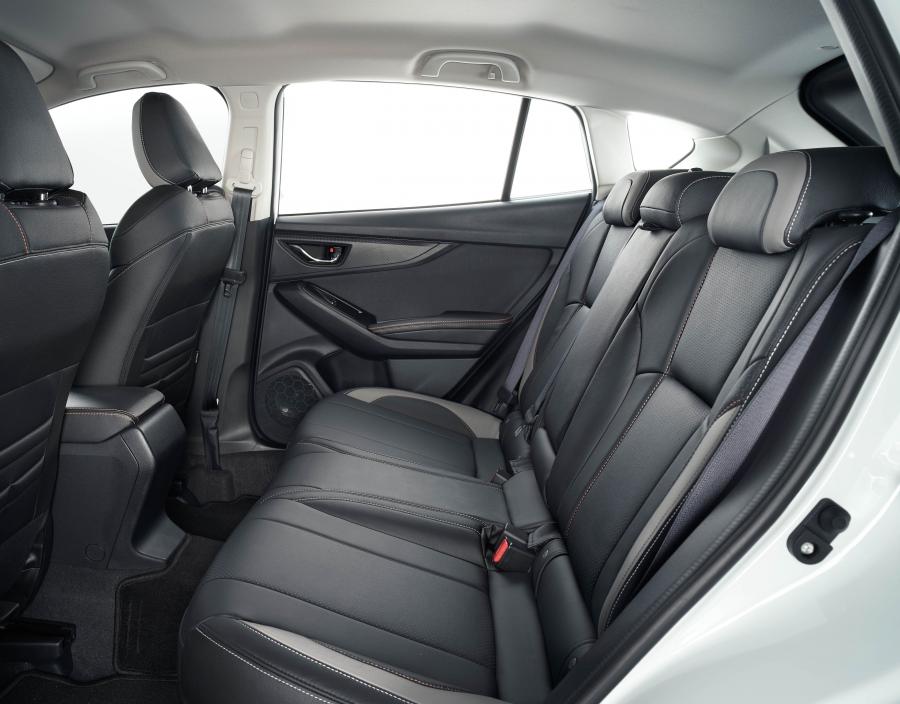 Интерьер Subaru XV GT Edition 2019 года  (MY) (фото 7 из 9)